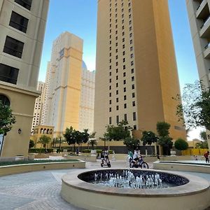 Business Backpackers Jbr